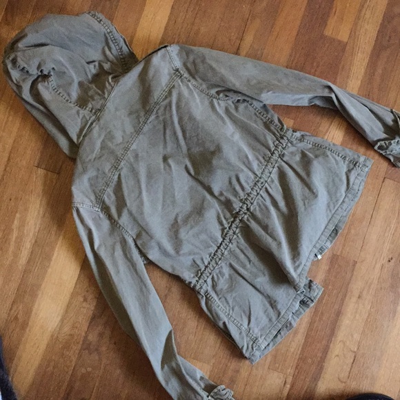 Talula utility jacket from Aritzia - Picture 7 of 7